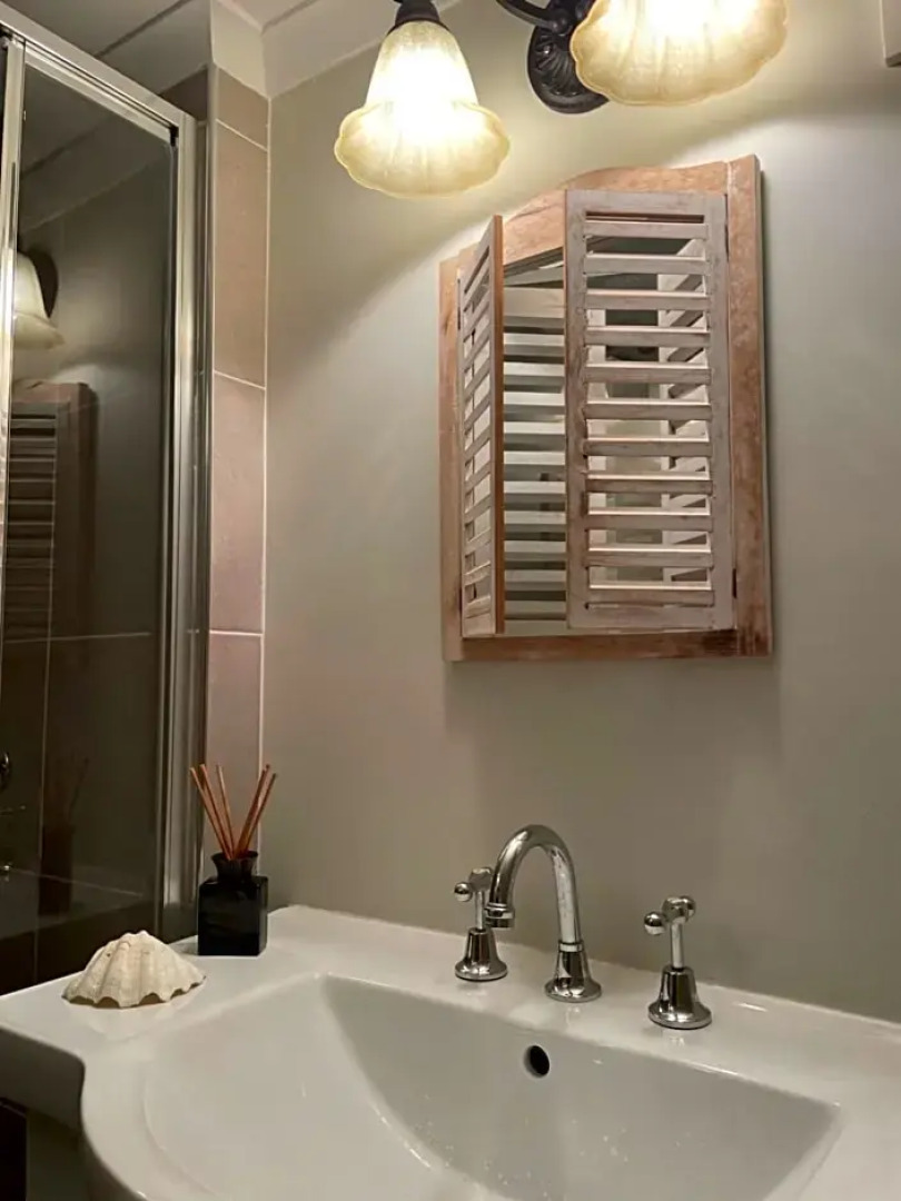 Churchill's B&B twin spa getaway