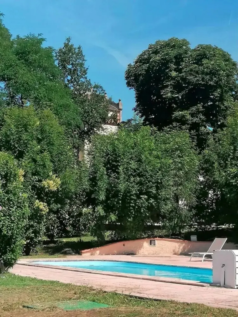 Les Hirondelles - domaine avec piscine