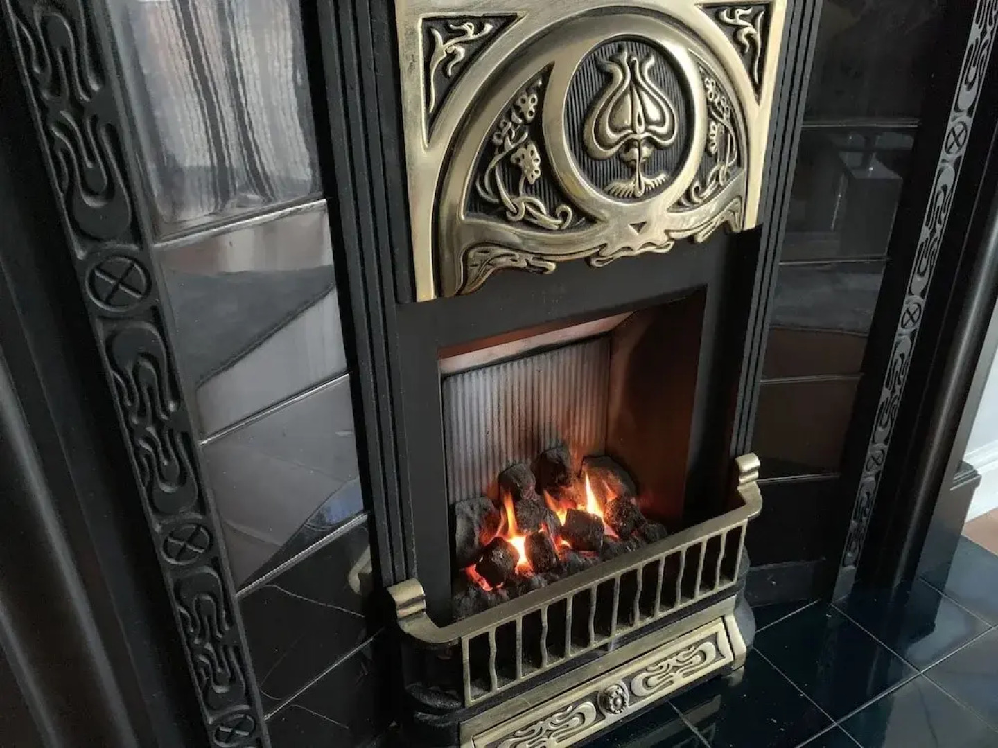 Ideal for Alton Towers, Staffordshire and The Peak District