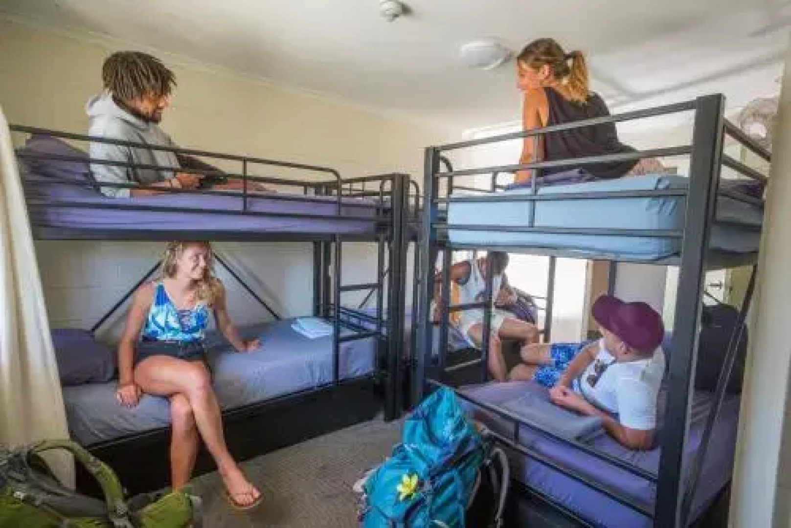 Manta Lodge YHA & Scuba Centre Hostel