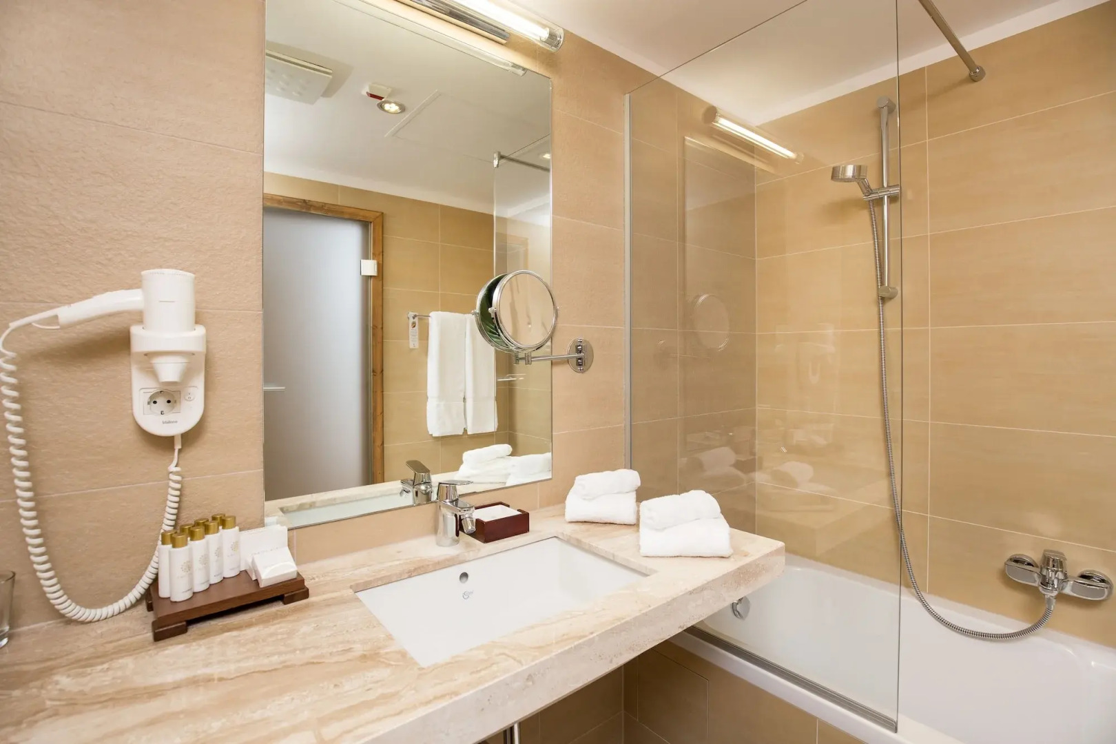 Teleferic Grand Hotel