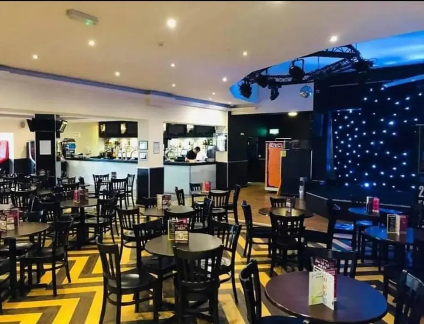 Lovely 2-bed Static Caravan in Rhyl