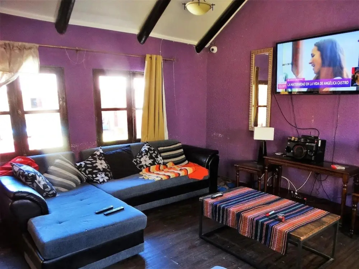 Pachamama Hostel & Tour