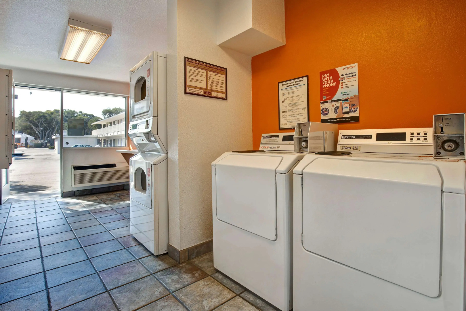Motel 6 Monterey, CA