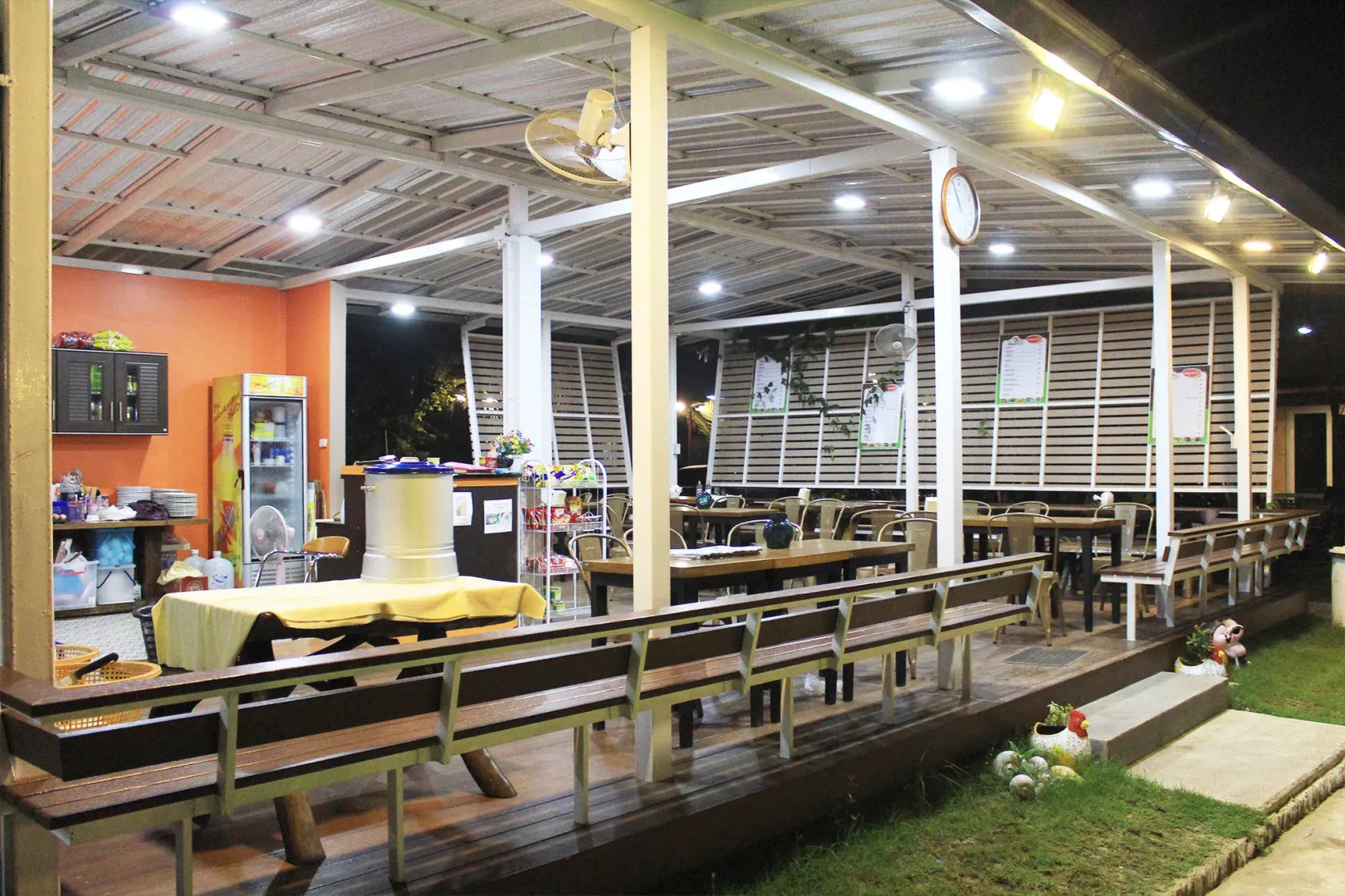 Pueanjai Resort and Restuarant