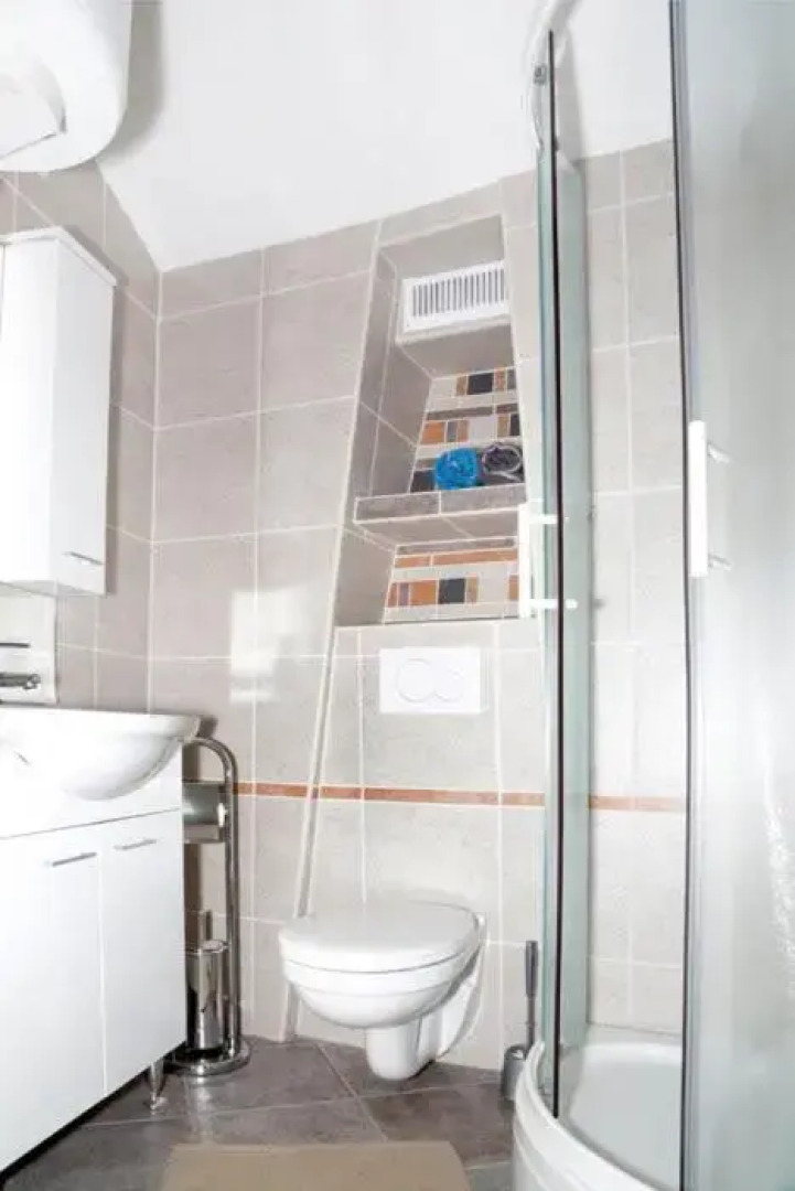 Lovely Stone Cottage Pomer