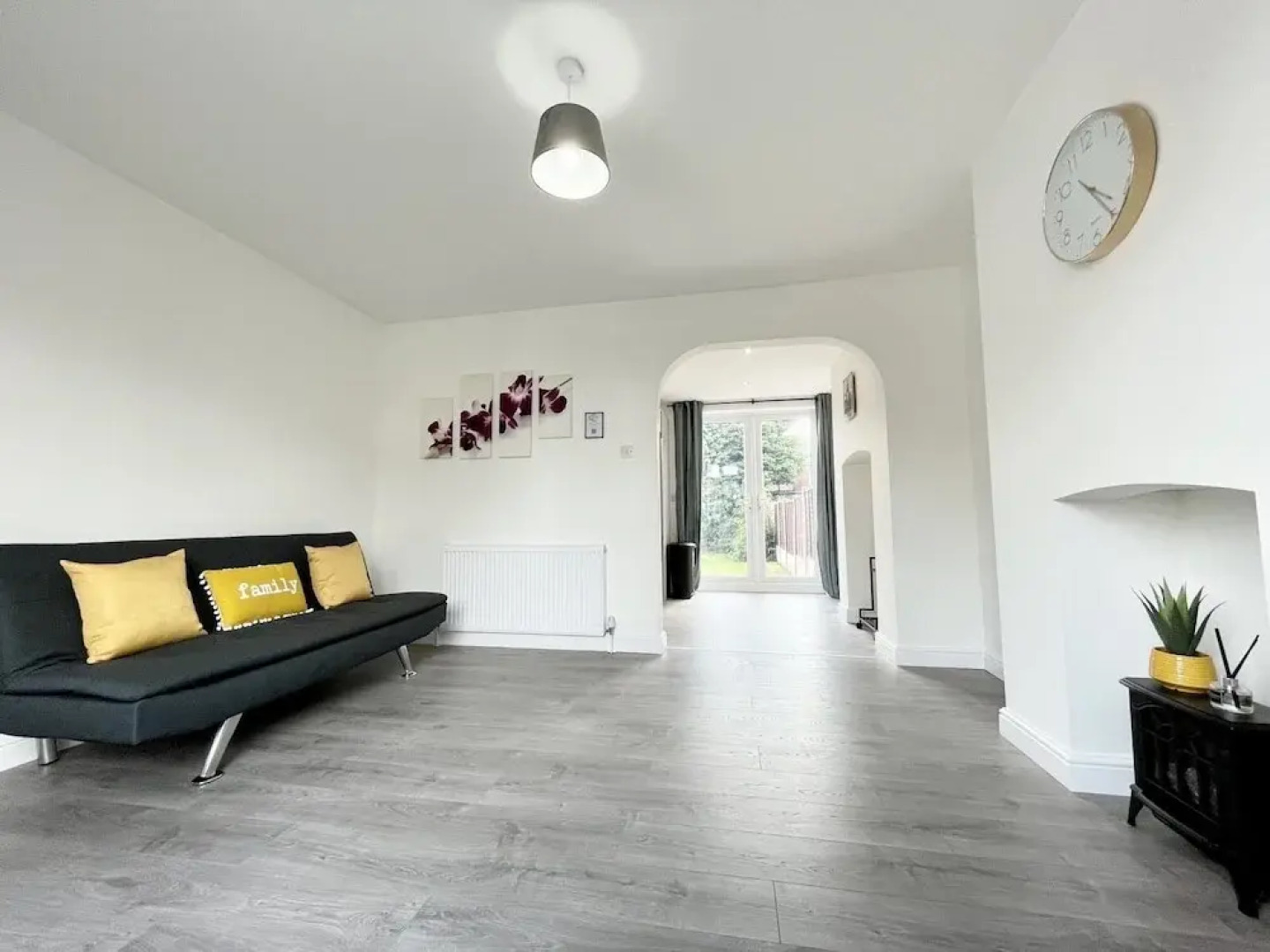 Worksop Newly Refurbished 2-bedroom House