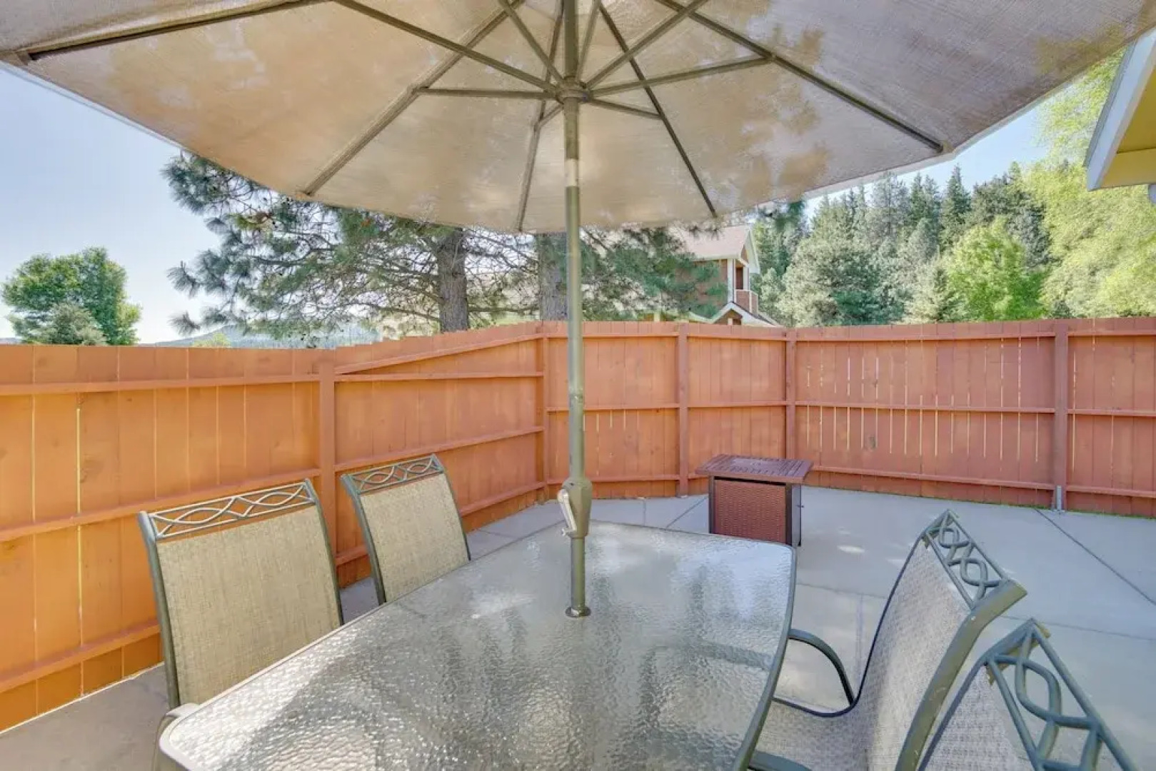 Charming Cle Elum Home w/ Patio: 5 Mi to Dtwn!