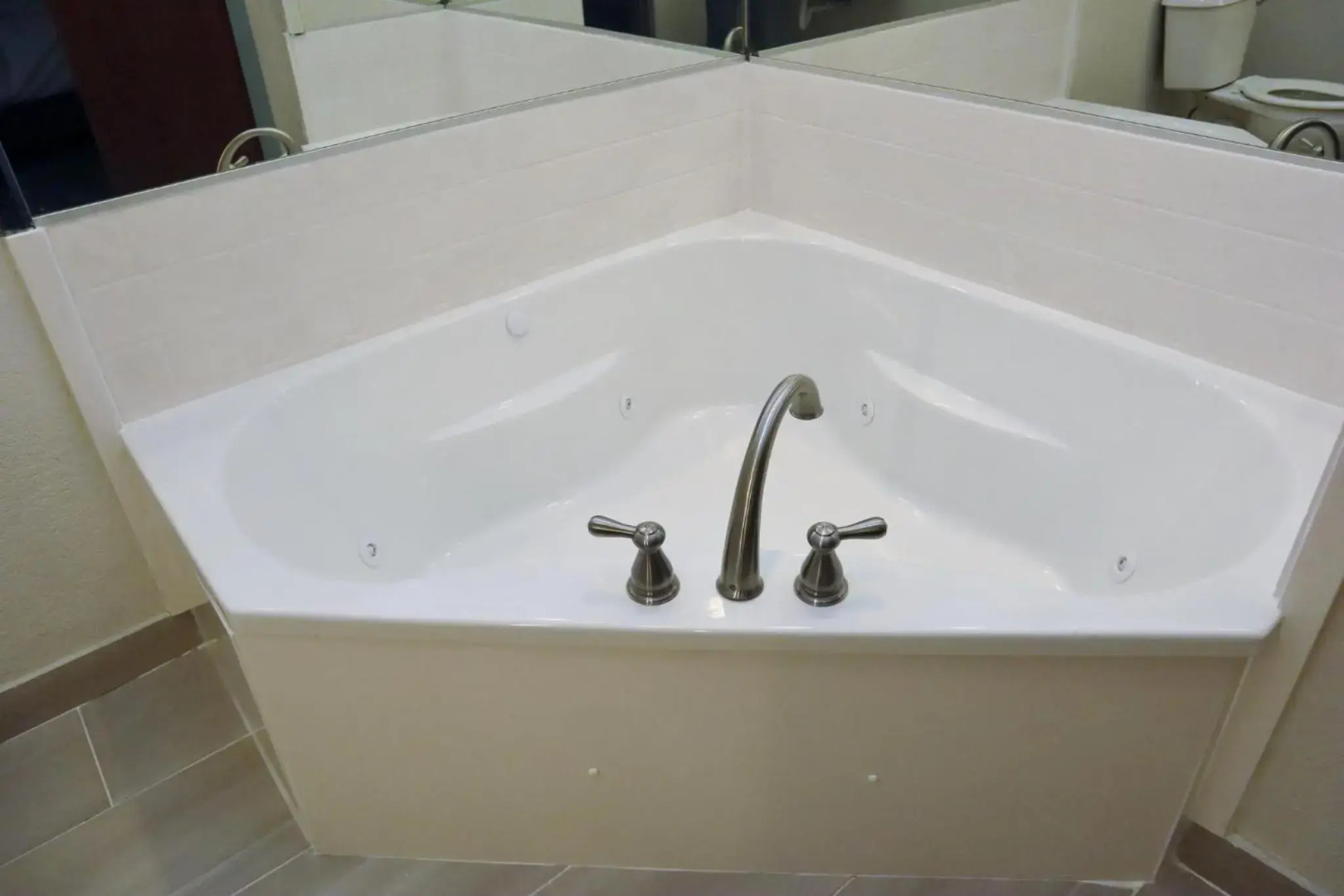 Holiday Inn Express Hotel & Suites Baton Rouge North by IHG