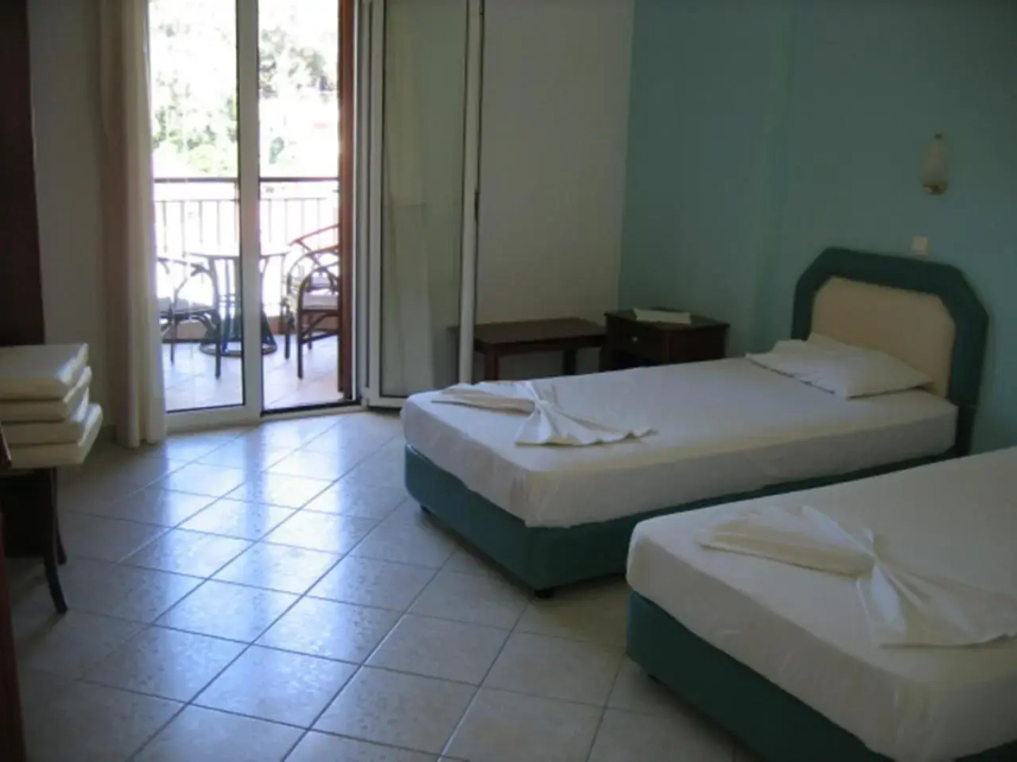 Nikas Villa Orange Apartments