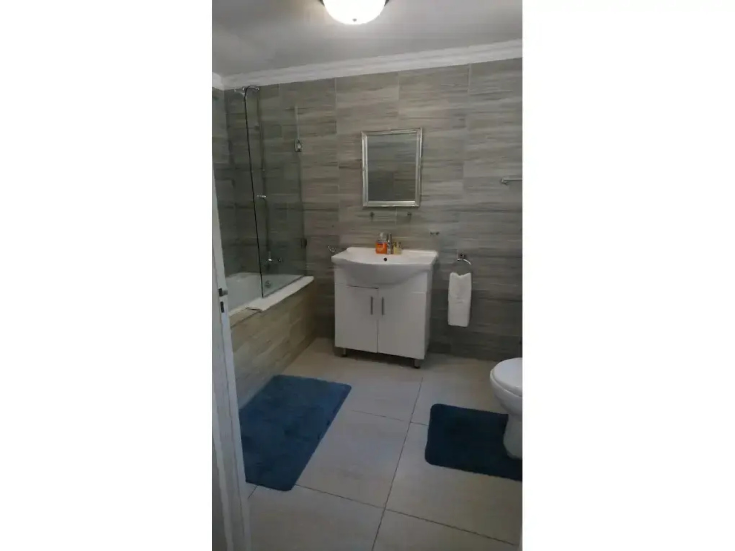 Bed and Breakfast on Melrose