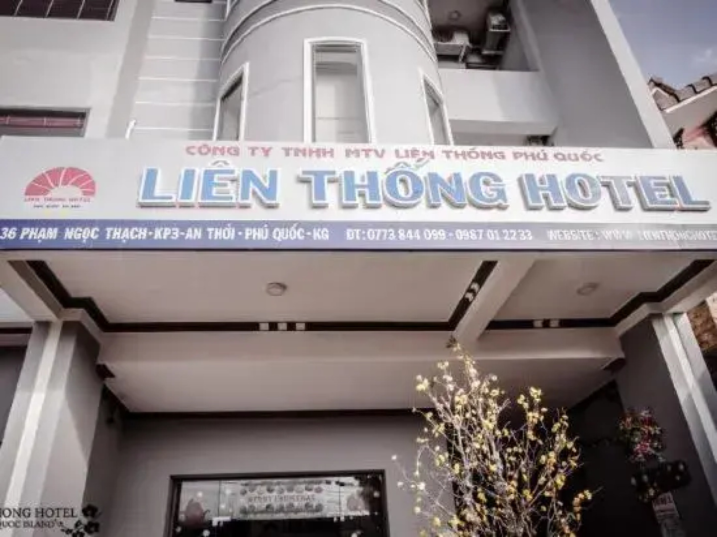 Lien Thong Hotel