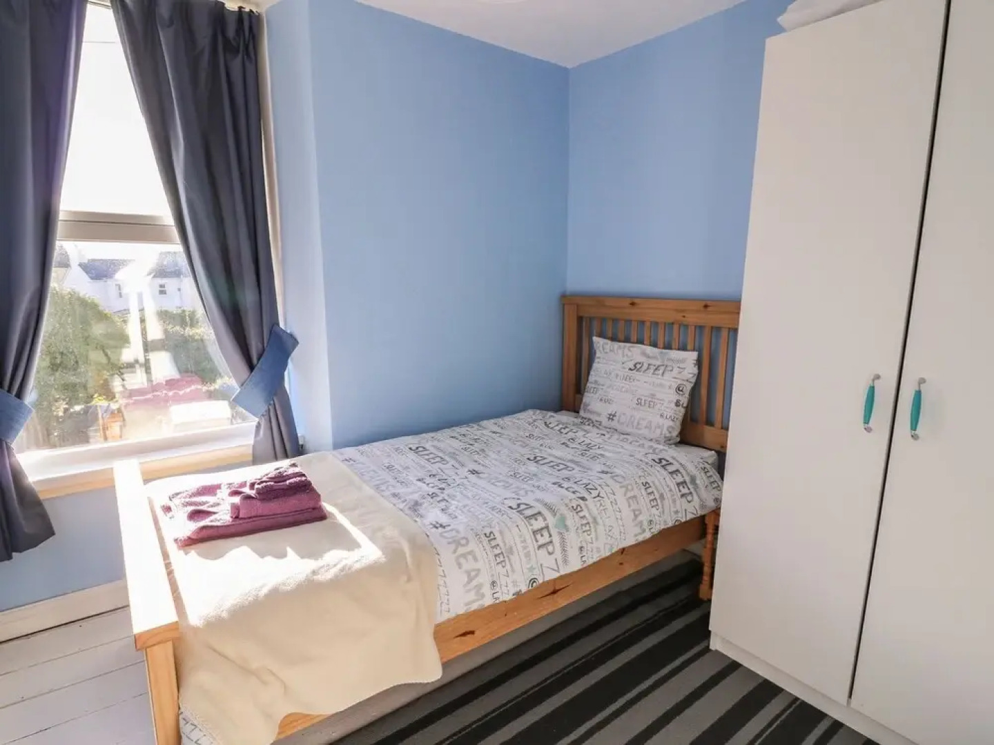 62 Danlan Road, Burry Port