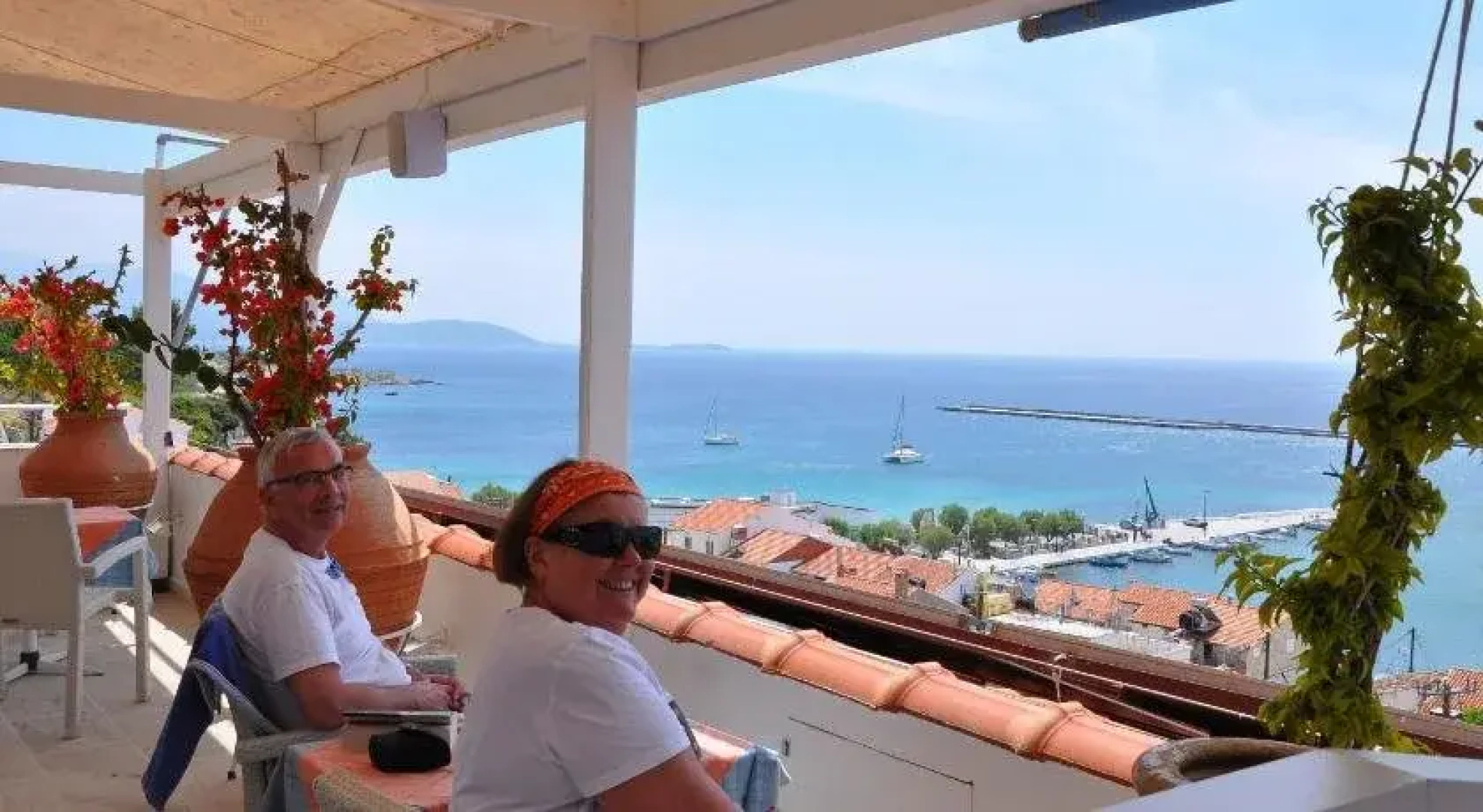 Remezzo Hotel & Studios