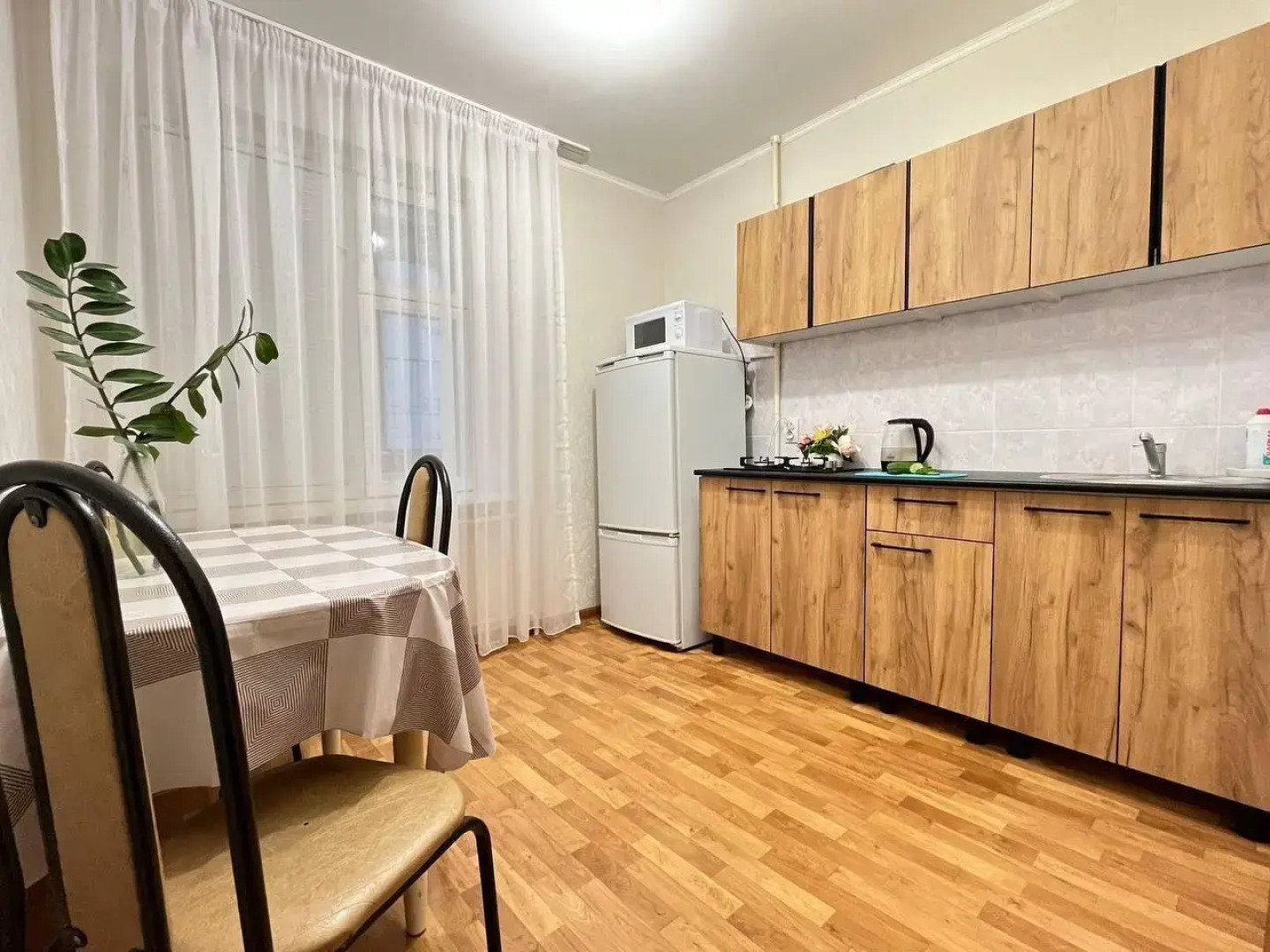 Марат Home (Хоум) на улице Гафиатуллина 47