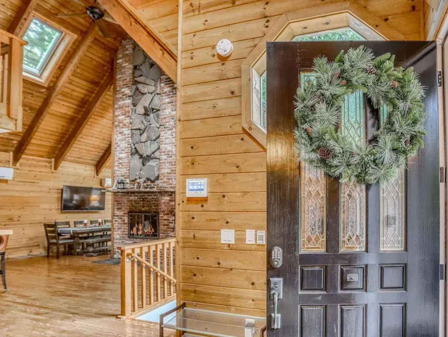 Huckleberry Mountain Lodge