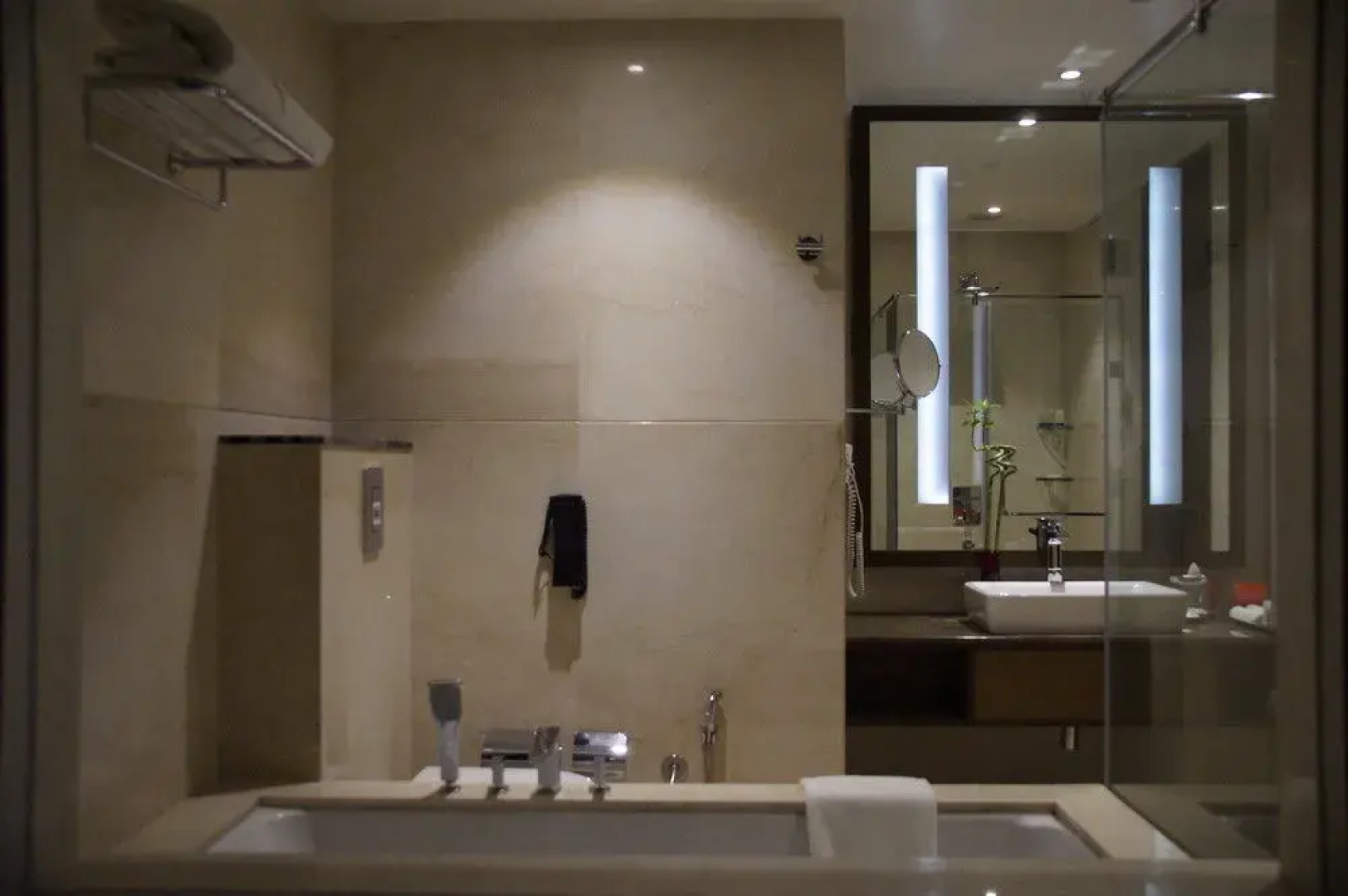 The Gateway Hotel GE Road