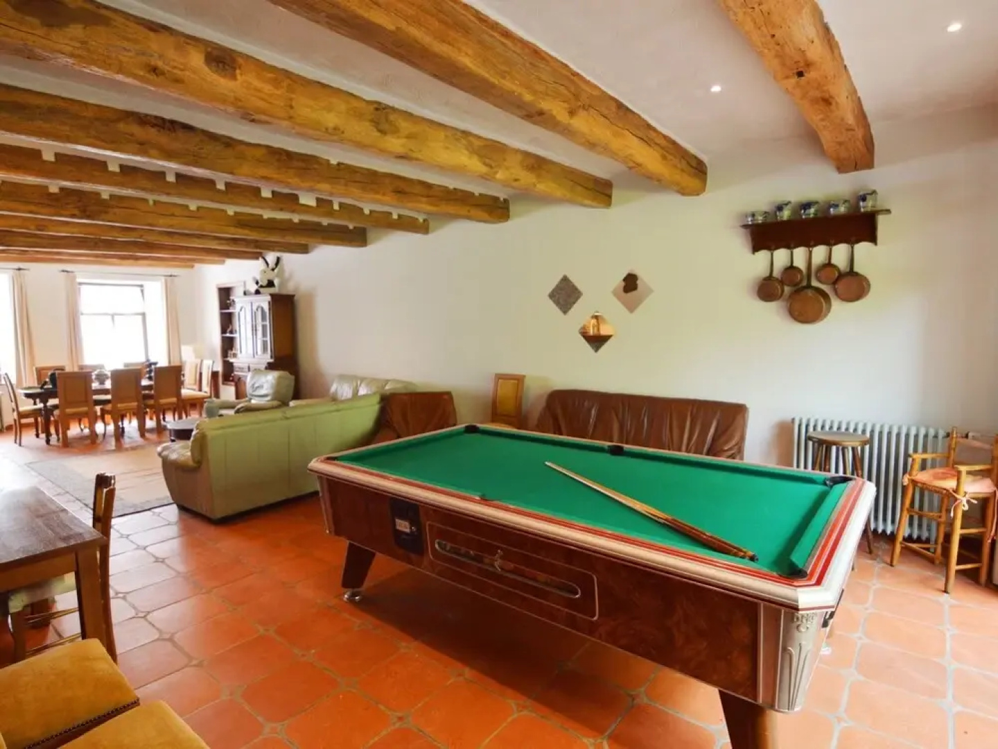 Spacious Ardennes Getaway