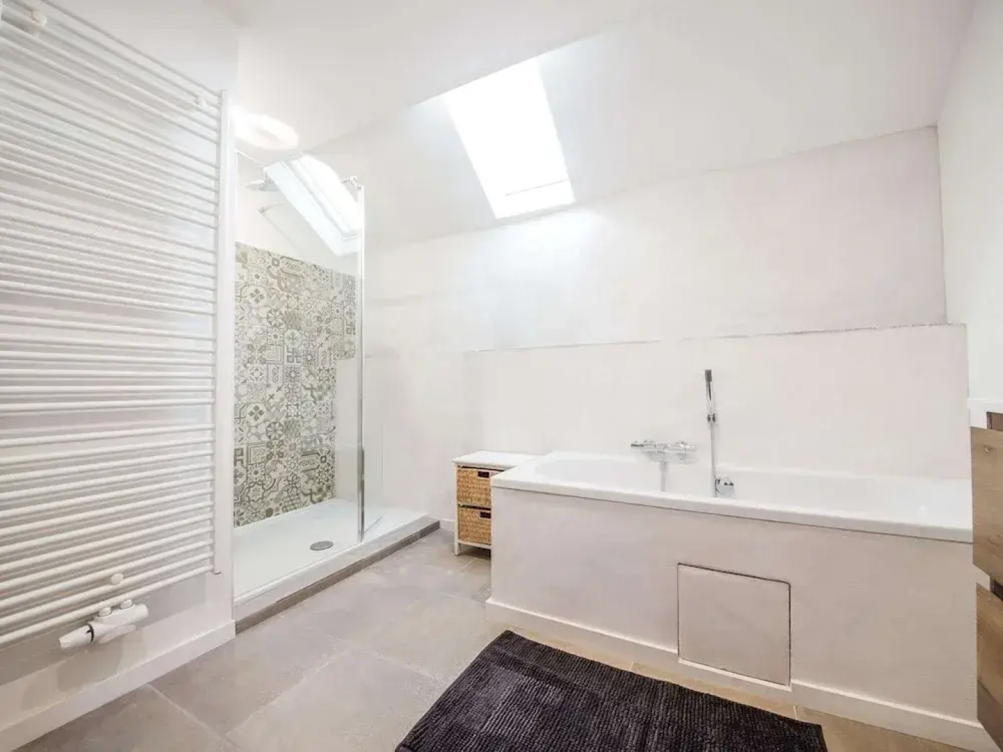 Quietly Located Farmhouse L'echappee Belle