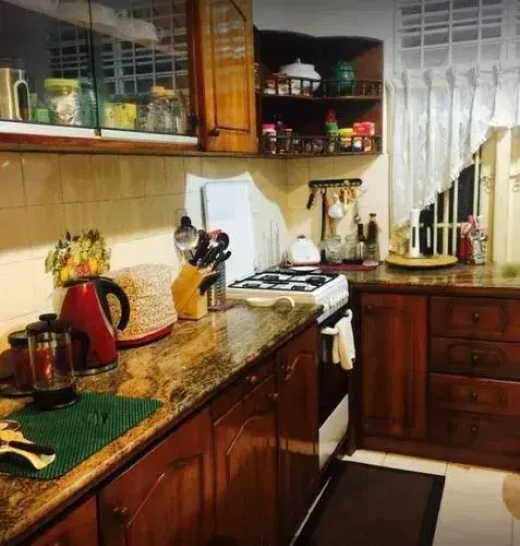 Lavinia Beach Hostel