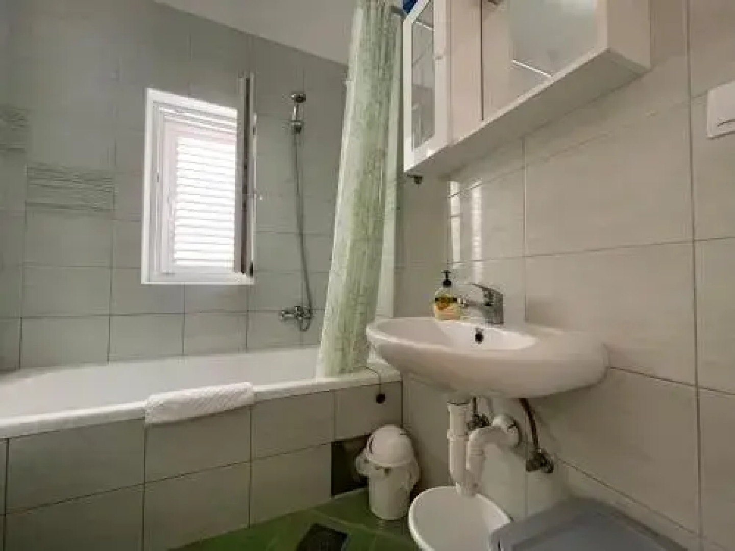 Petros Apartments Pag