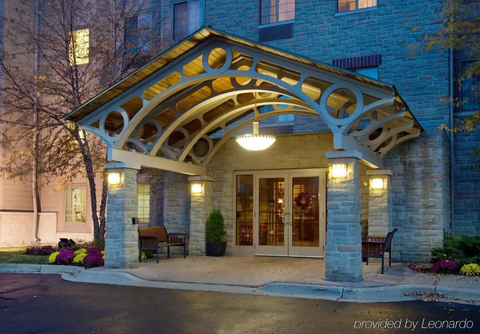 Staybridge Suites Chicago-Oakbrook Terrace by IHG