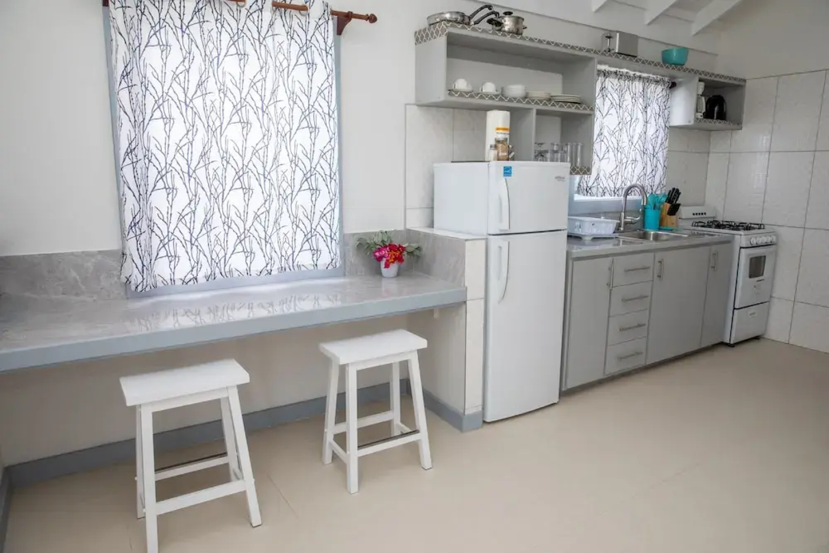 Neem View Apartments Antigua