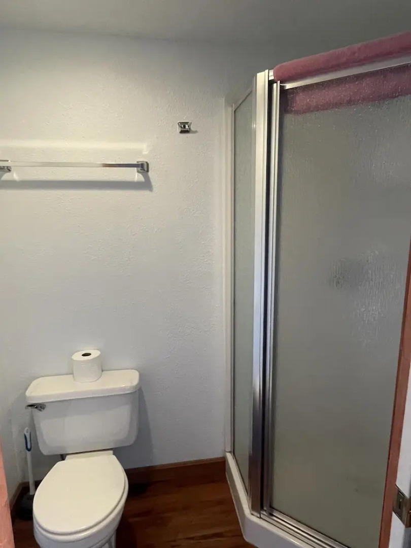 Brown Bear Saloon and Hotel