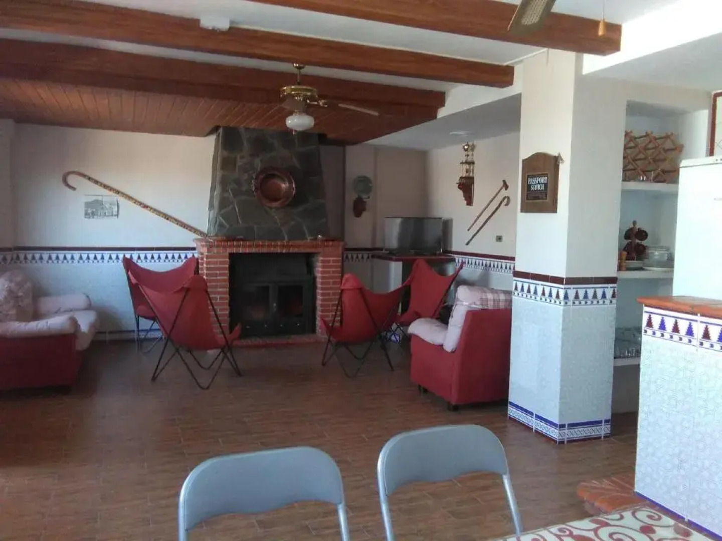 A 15' Granada, Piscina, Solarium, Futbolín, Casa Medina Güevéjar