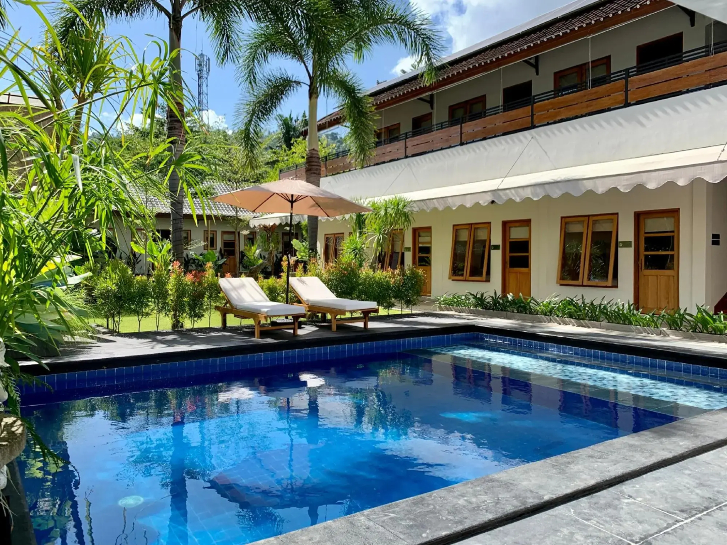 Airy Eco Pantai Senggigi Lombok