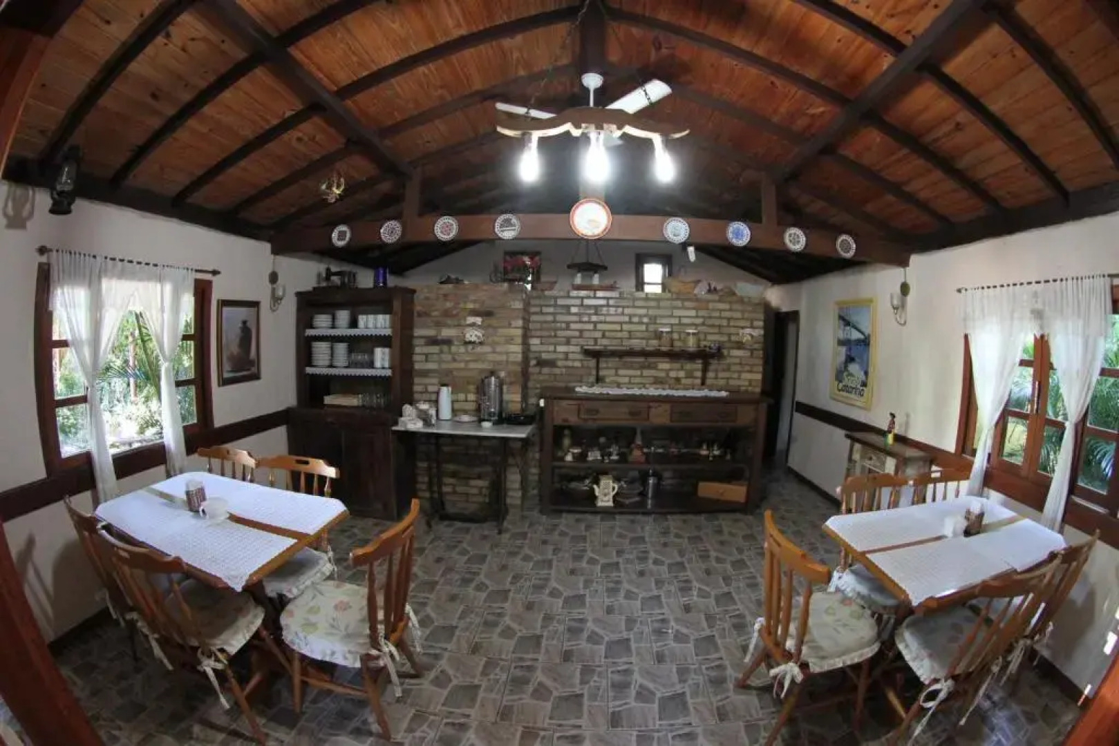 Pousada Mares Do Santinho