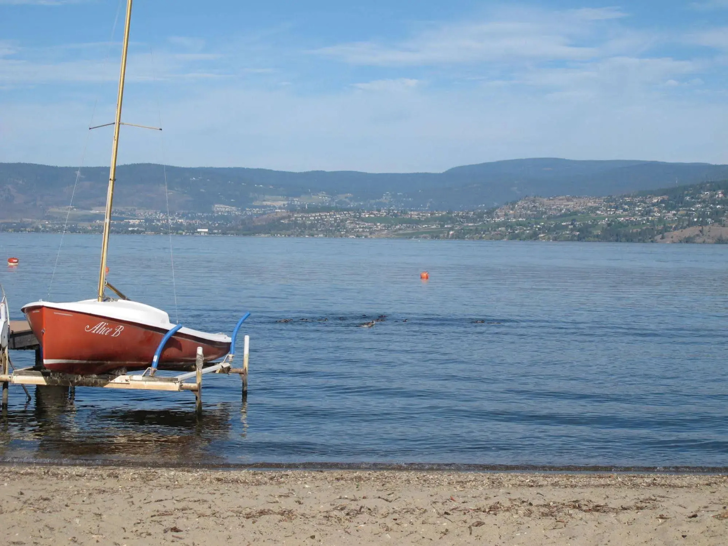 Lakeshore Bed & Breakfast