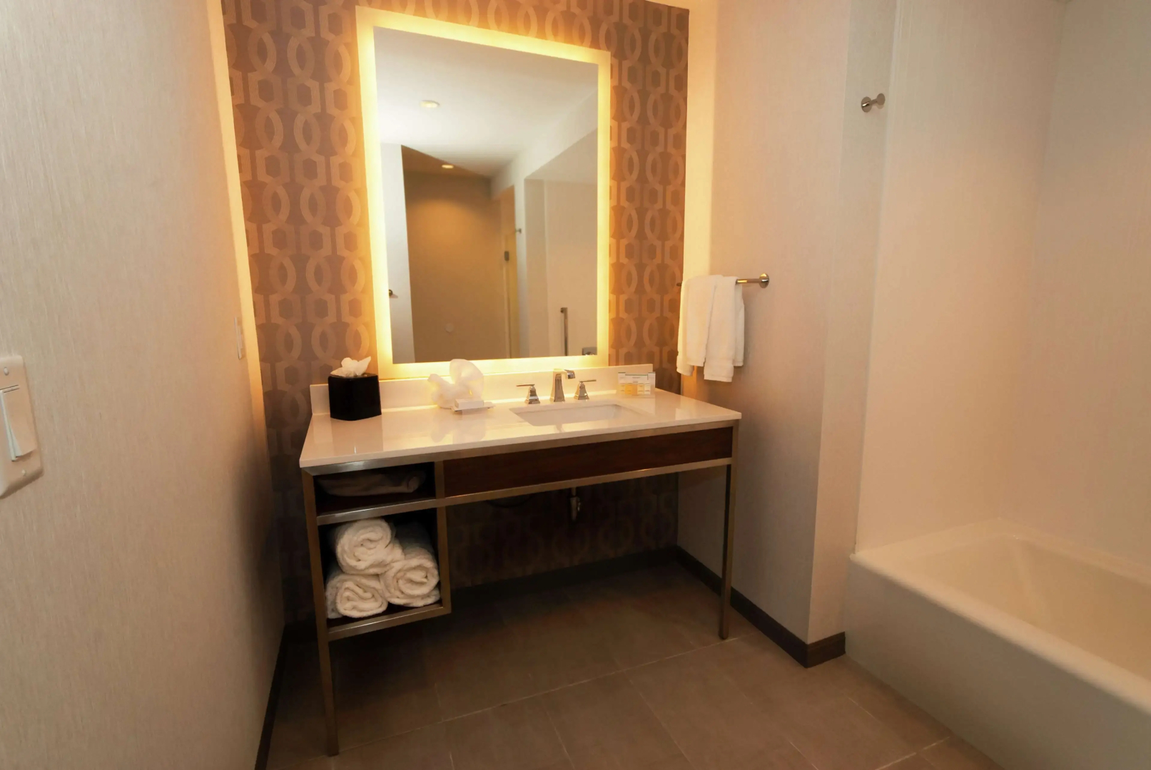 Hilton Garden Inn Dallas at Hurst Conference Center