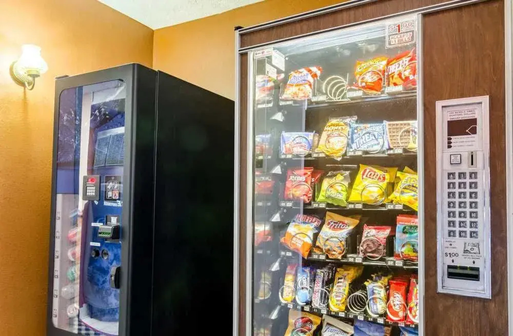 Econo Lodge Junction City I-70 Near Fort Riley