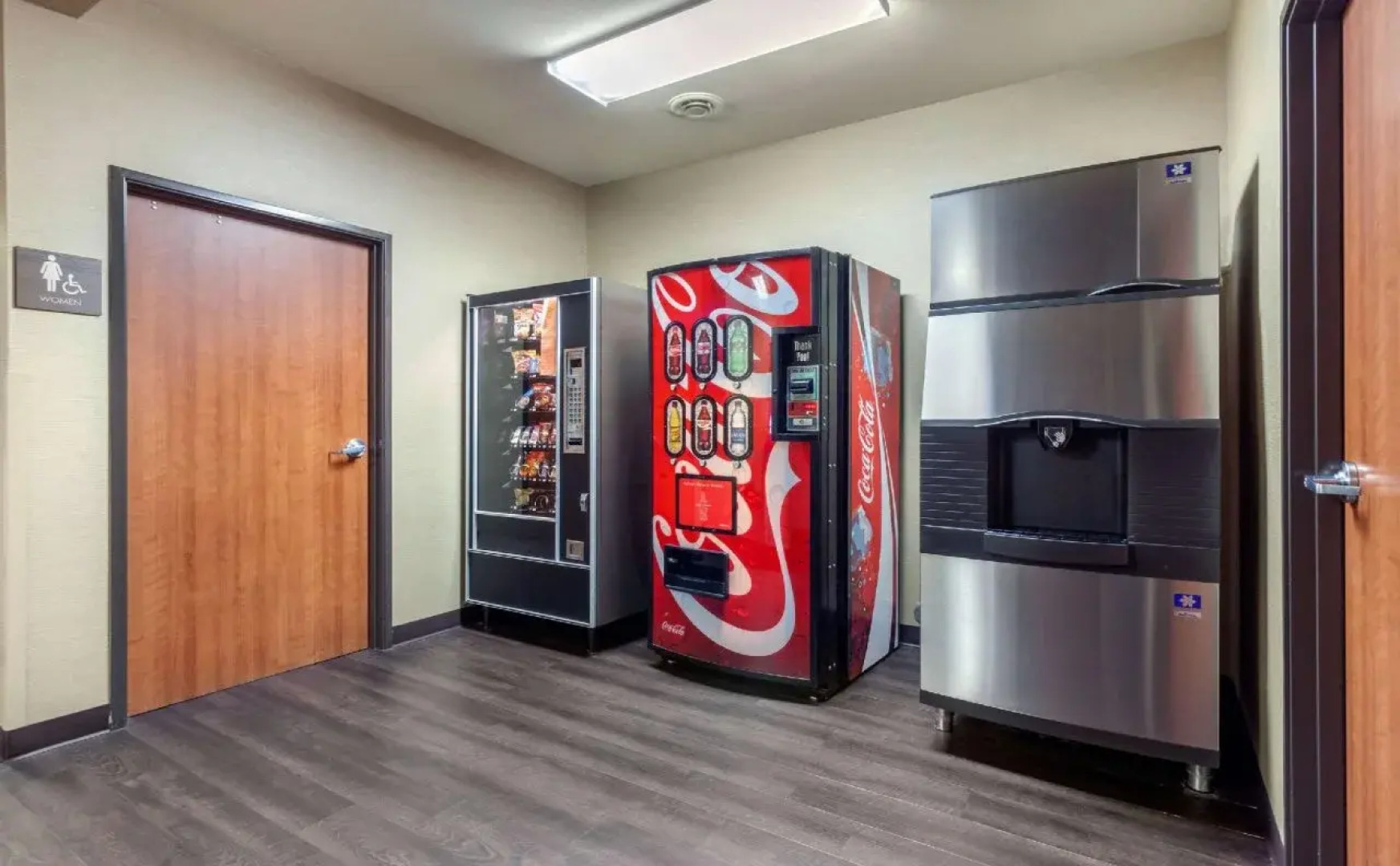 Comfort Inn & Suites Mitchell I-90