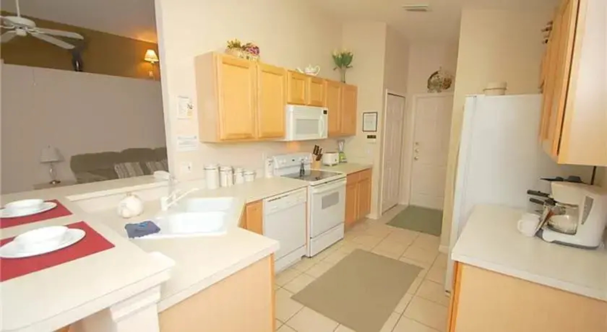 RedAwning Troon Circle Holiday home 1