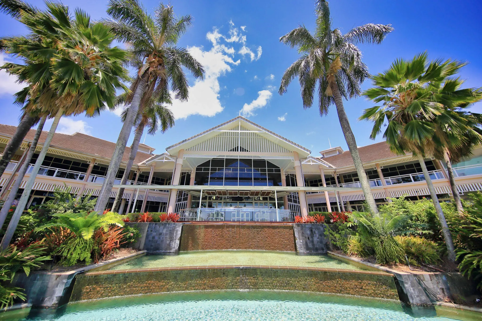 Paradise Palms Resort & Country Club