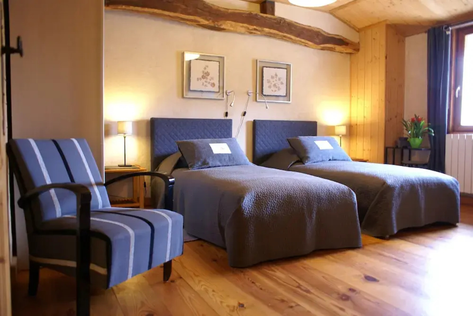 Chambres d'Hôtes la Vigne sur le Foin