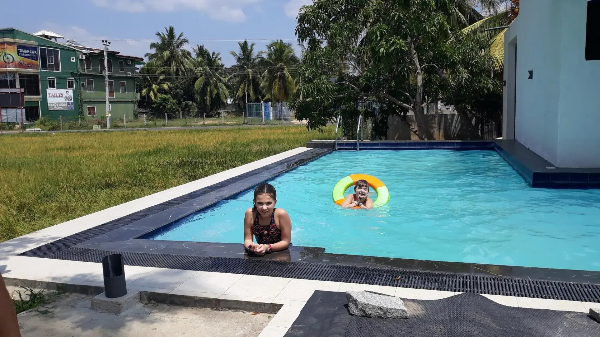 Traveller's Home Hotel