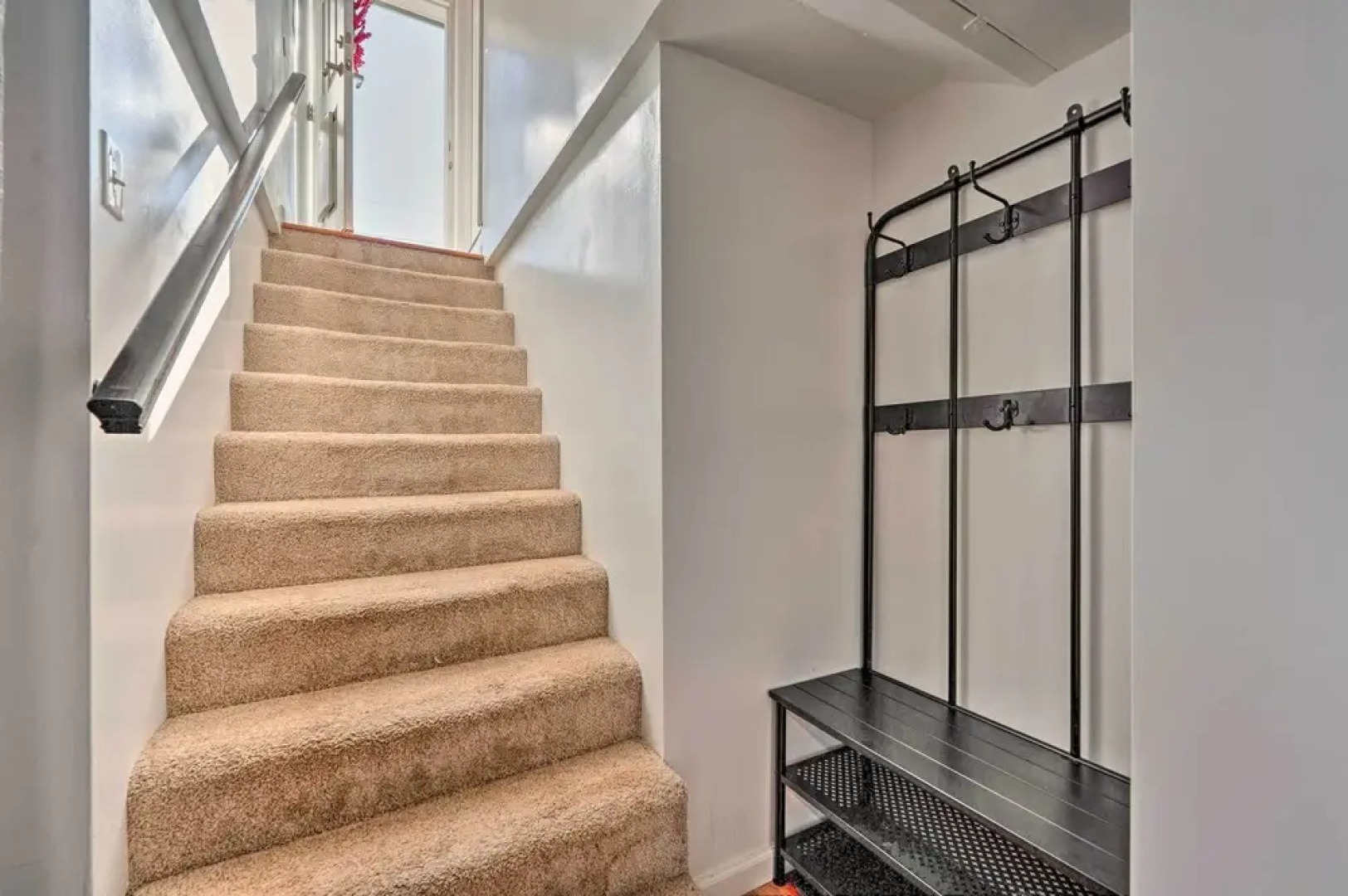 3 Mi to Olde Town Arvada: Modern Duplex w/ Patio!