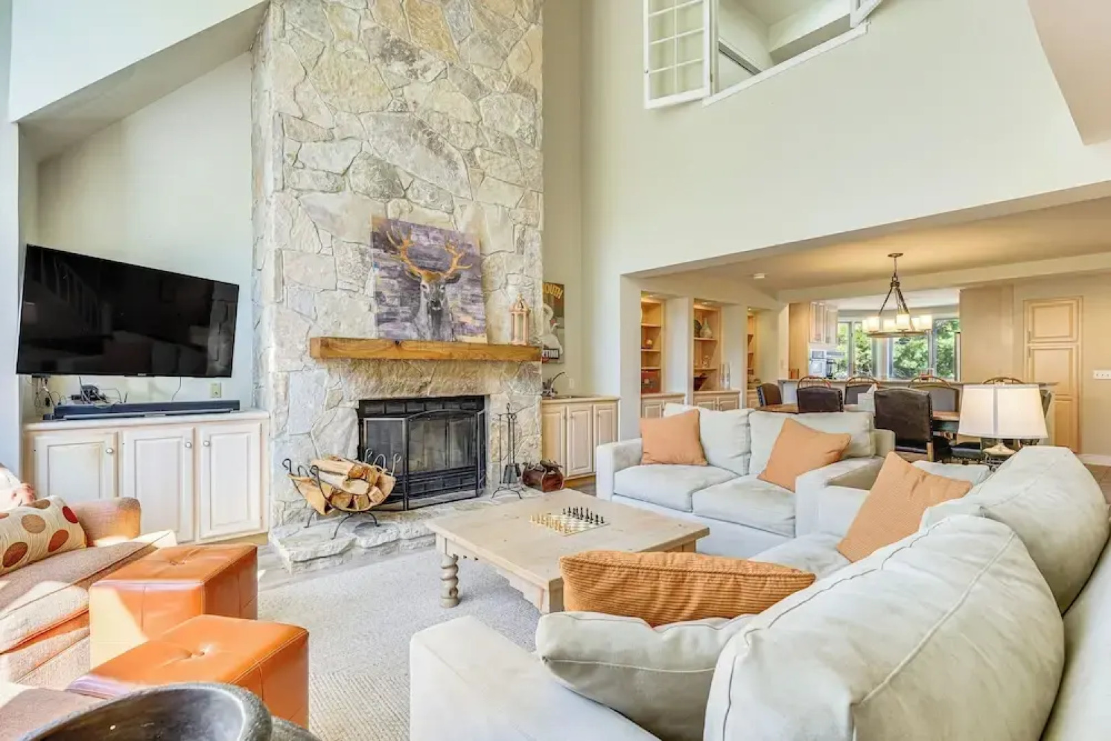 Walk to Ski Lift: Spacious Condo in West Dover!