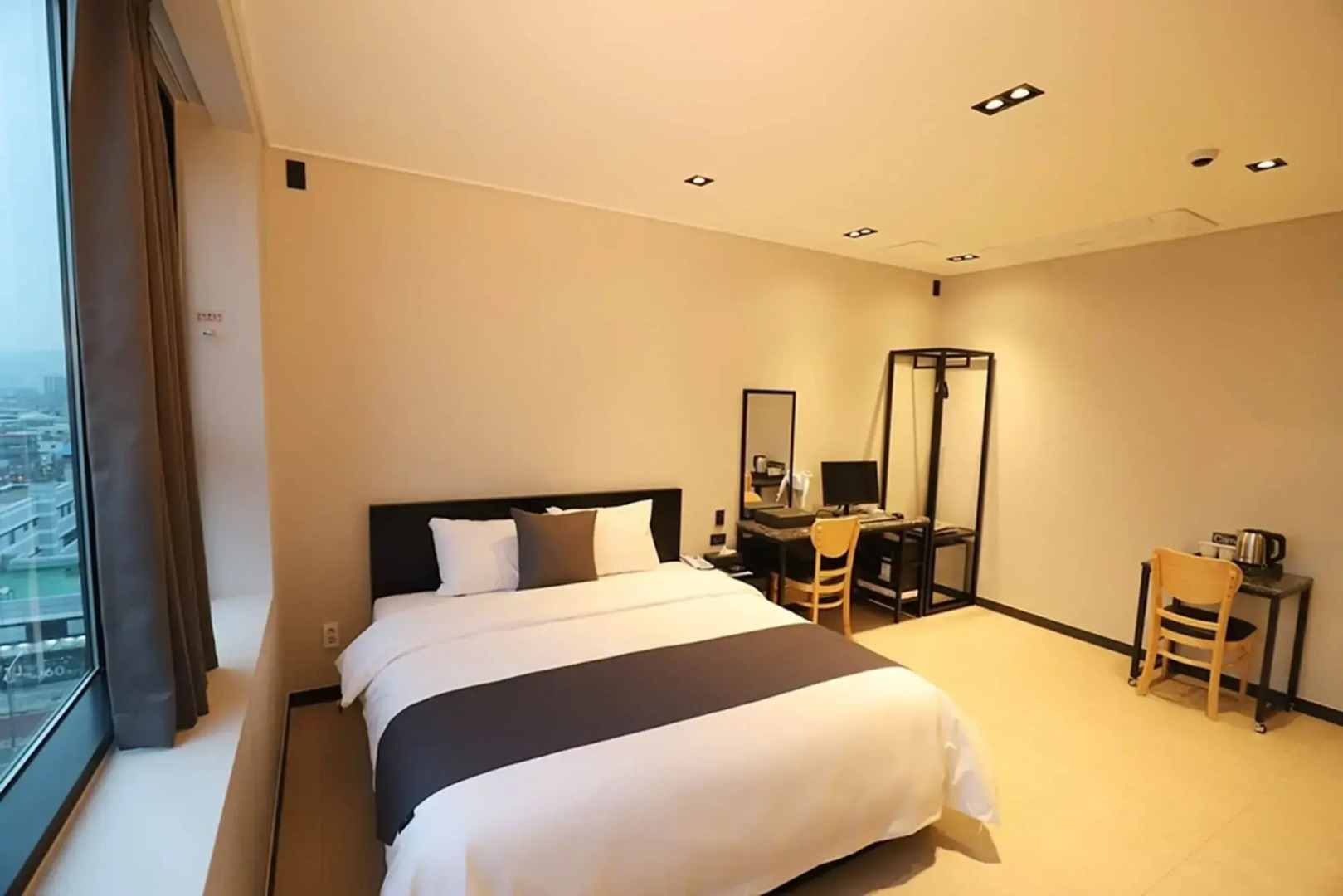 Dongducheon Hotel The Gray