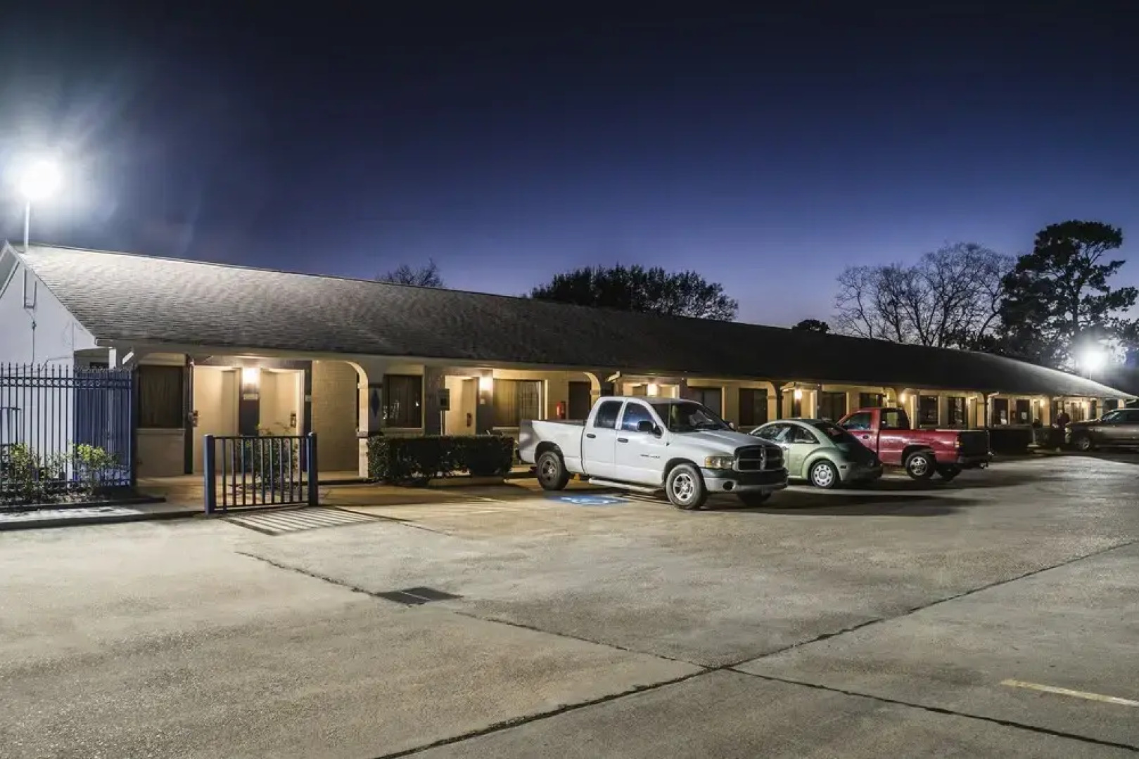 Travelers Inn And Suites