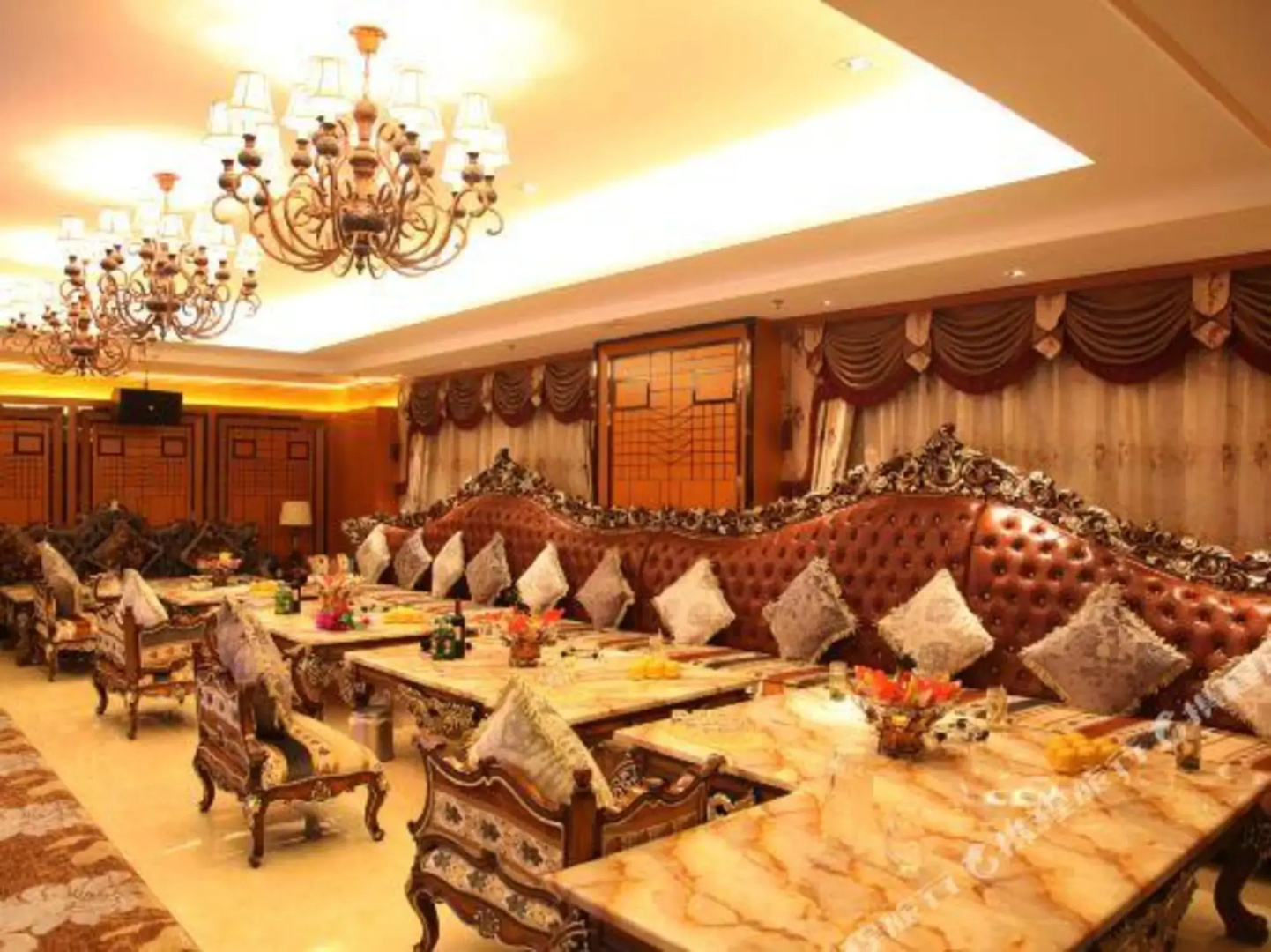 Shenlongyingjia Hotel