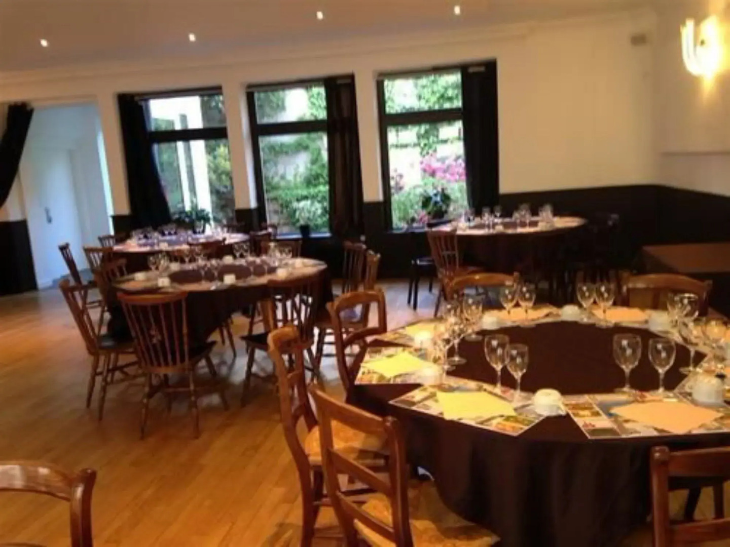 Hôtel Restaurant Les Oceanides