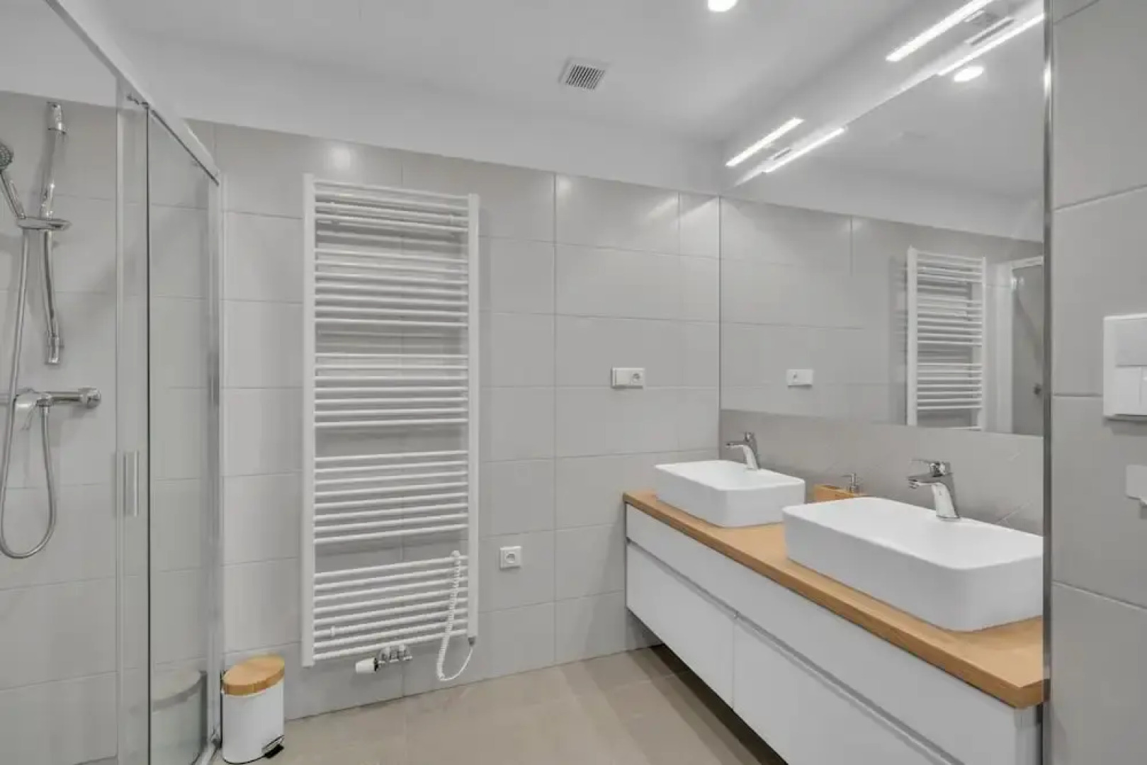 Cerny Dul Kcl062-b in Cern Dul