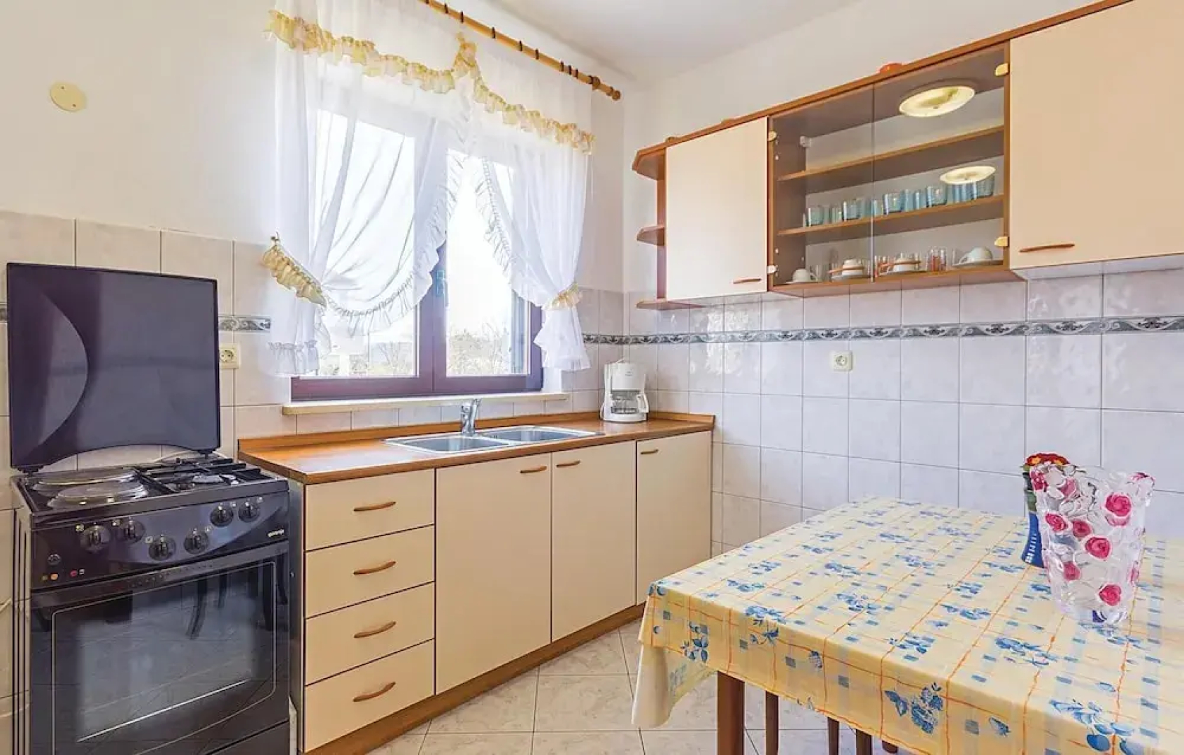 Beautiful Home in Volme With Wifi and 2 Bedrooms