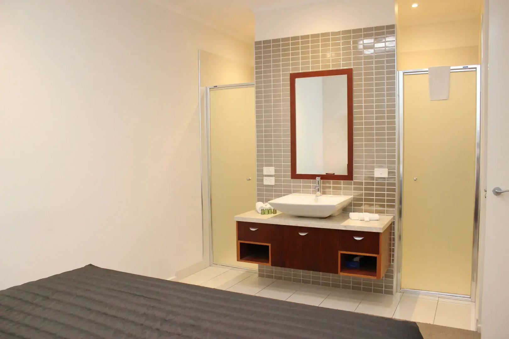 Indulge Apartments Langtree