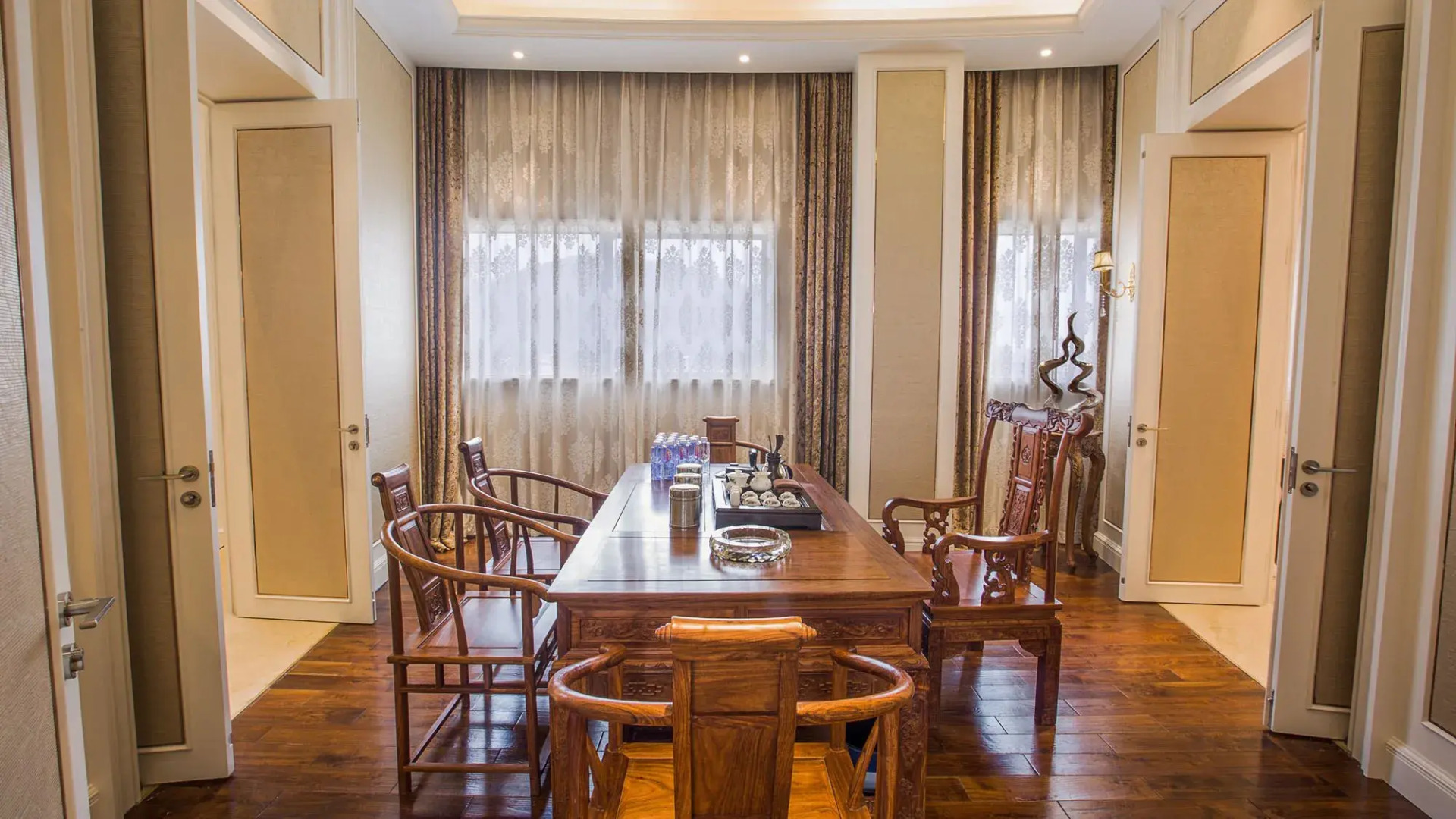 Dayhello International Hotel