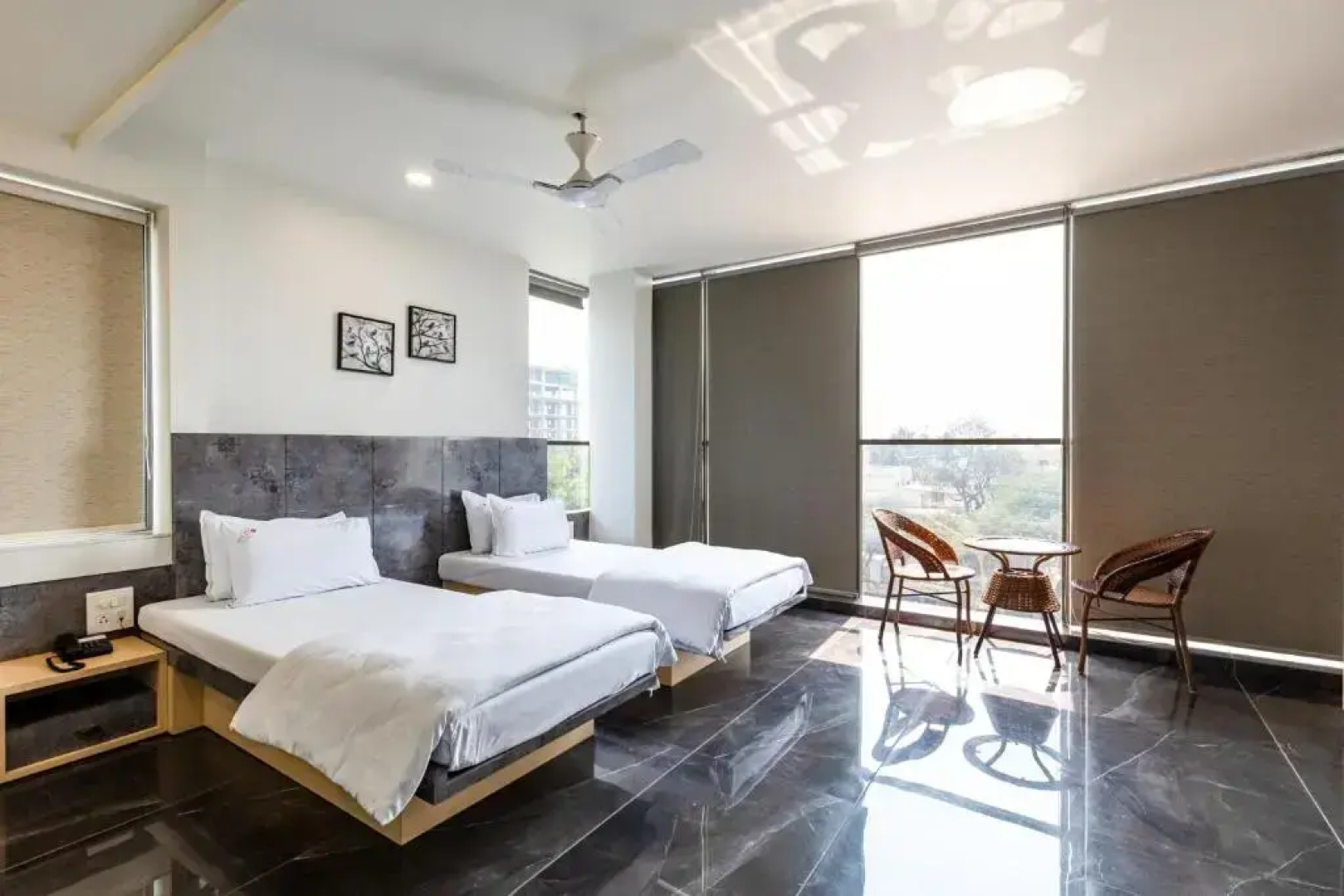 Hotel Anuradha Deluxe by OYO Rooms